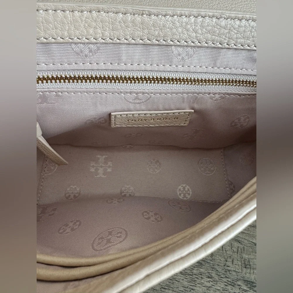 Tory Burch Light Pink Flap Shoulder Bag Convertible Crossbody Oak Pebble Leather